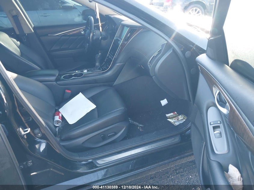 2018 INFINITI Q50 3.0T LUXE - JN1EV7AR3JM440157