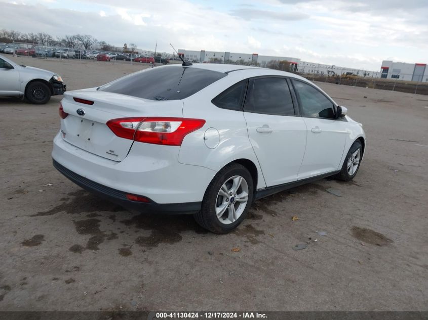 VIN 1FADP3F22EL430339 2014 FORD FOCUS no.4