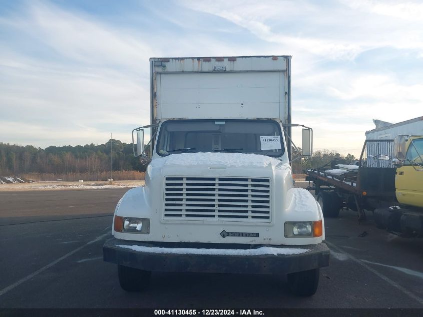 2001 International 4000 4700 VIN: 1HTSCAAM81H373820 Lot: 41130455