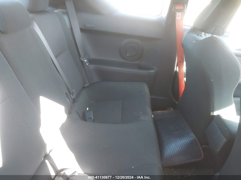 2015 SCION TC VIN: JTKJF5C76FJ006082