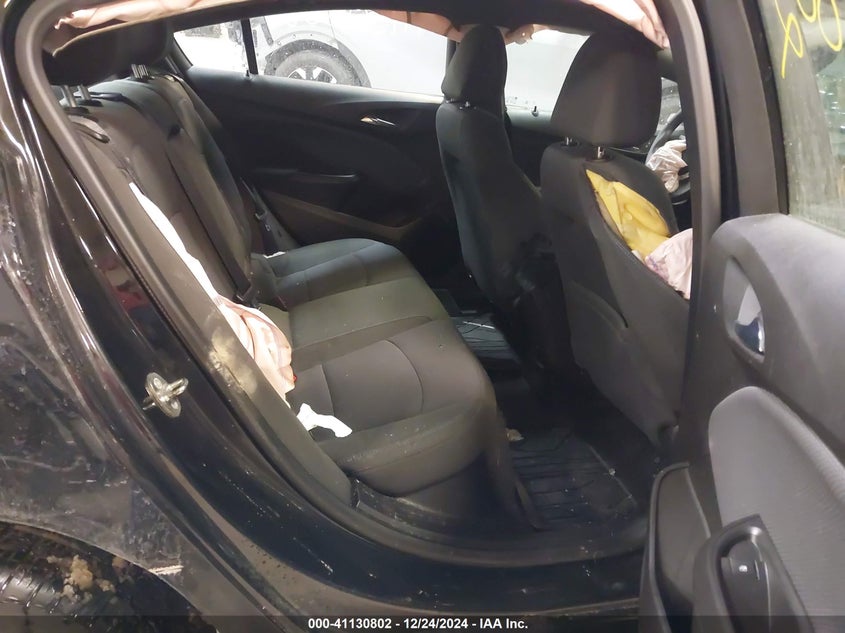 2018 CHEVROLET CRUZE VIN: 1G1BE5SM7J7167724