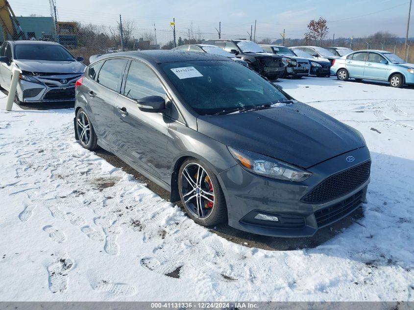 2017 Ford Focus St