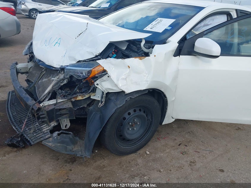 2018 TOYOTA COROLLA VIN: 5YFBURHE9JP773980