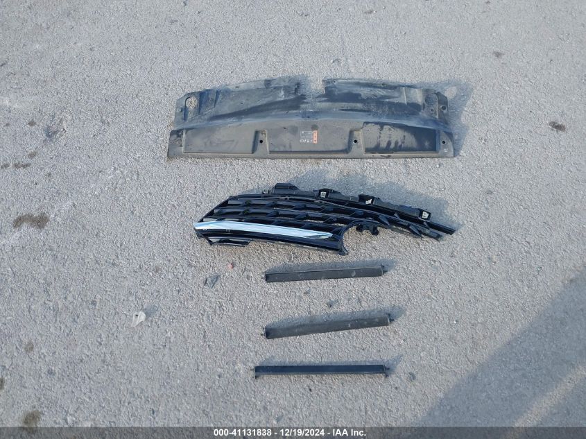 2022 Buick Envision Fwd Essence VIN: LRBFZNR4XND03137 Lot: 41131838