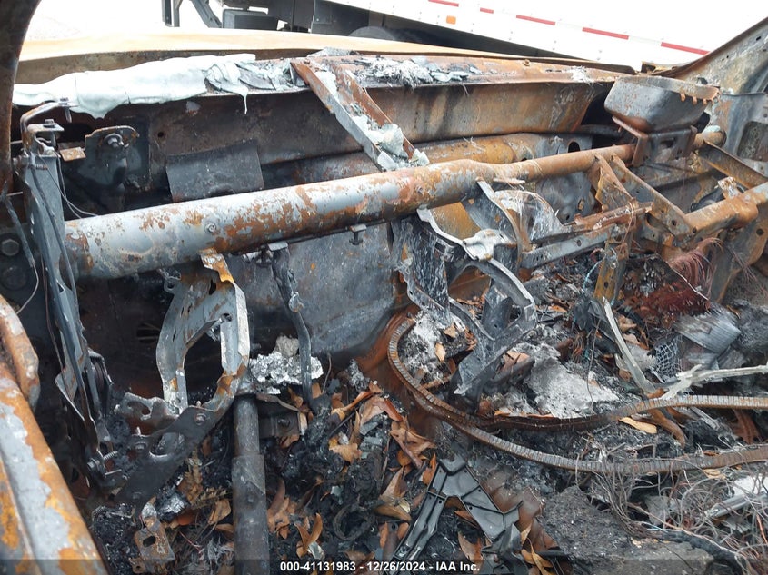 2015 Ram 5500 Chassis Tradesman/Slt/Laramie VIN: 3C7WRNEL0FG689500 Lot: 41131983