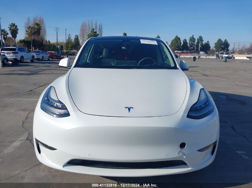 2022 Tesla Model Y Long Range Dual Motor All-Wheel Drive VIN: 7SAYGDEE3NF347201 Lot: 41132816