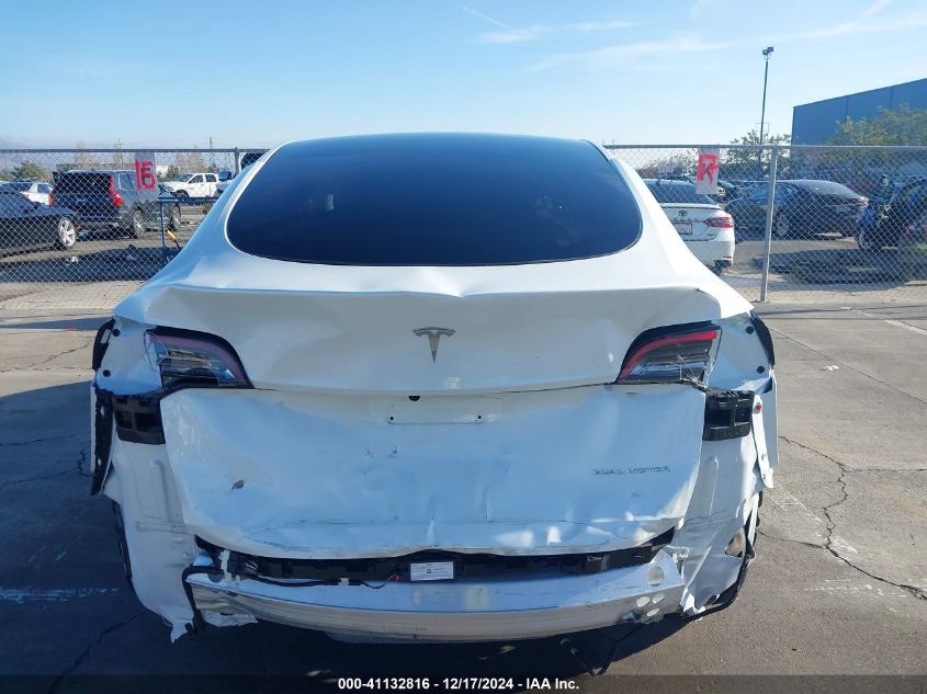 2022 Tesla Model Y Long Range Dual Motor All-Wheel Drive VIN: 7SAYGDEE3NF347201 Lot: 41132816