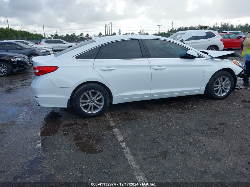 VIN 5NPE24AF2GH310710 2016 Hyundai Sonata, SE no.4