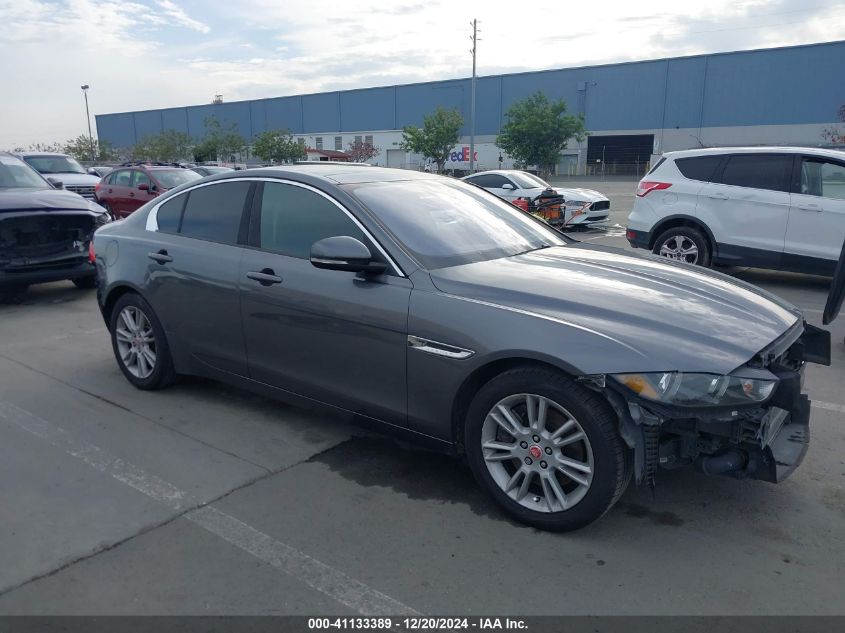 VIN SAJAD4BG5HA950002 2017 Jaguar XE, 25T Premium no.1