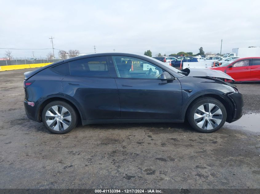 2024 Tesla Model Y Long Range Dual Motor All-Wheel Drive/Rwd VIN: 7SAYGDEDXRF039696 Lot: 41133394