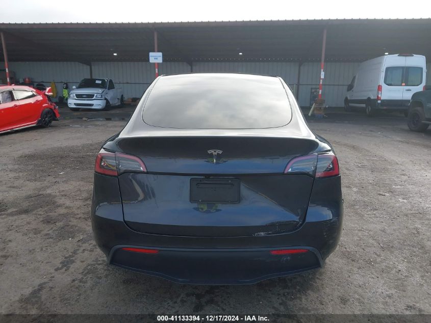 2024 Tesla Model Y Long Range Dual Motor All-Wheel Drive/Rwd VIN: 7SAYGDEDXRF039696 Lot: 41133394