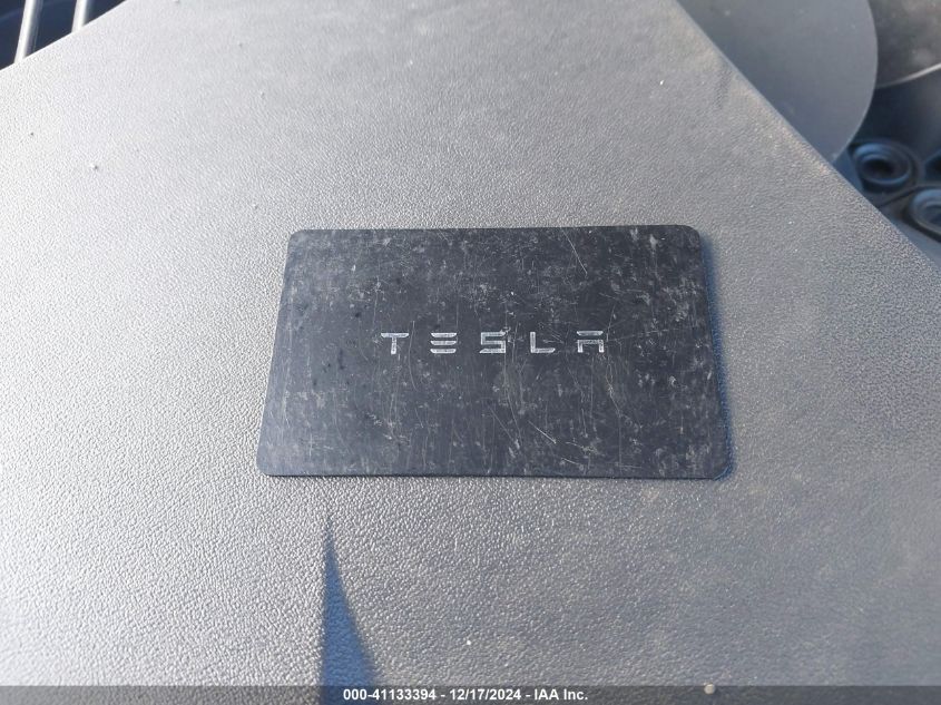 2024 Tesla Model Y Long Range Dual Motor All-Wheel Drive/Rwd VIN: 7SAYGDEDXRF039696 Lot: 41133394