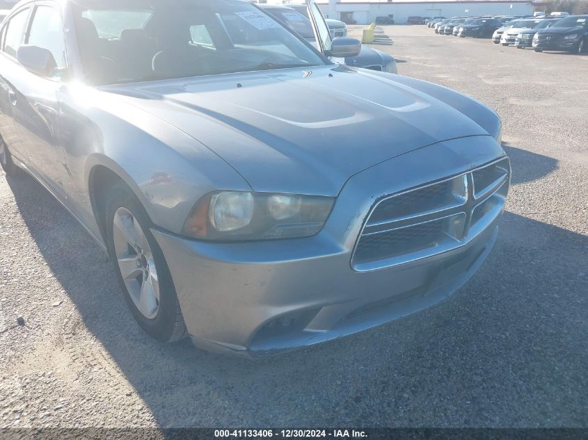 VIN 2C3CDXBGXDH725275 2013 DODGE CHARGER no.13