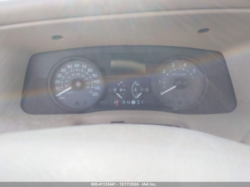 2008 MERCURY GRAND MARQUIS VIN: 2MEFM75V68X663841