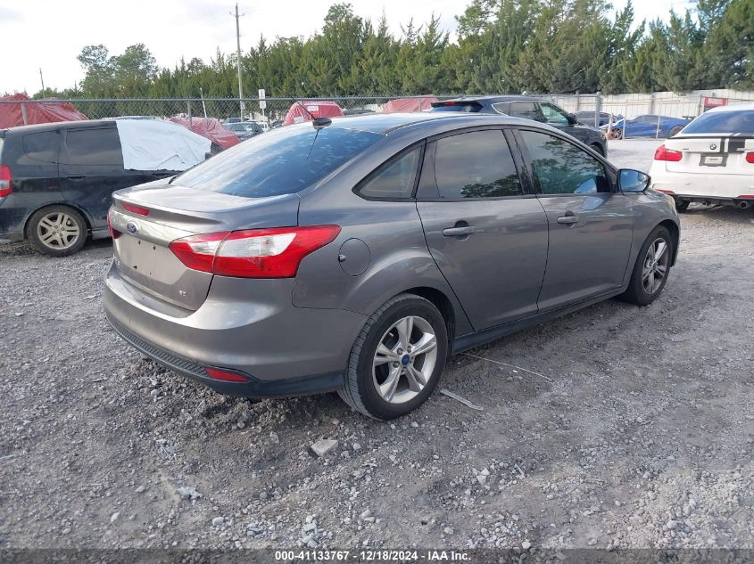 VIN 1FADP3F25EL385977 2014 FORD FOCUS no.4