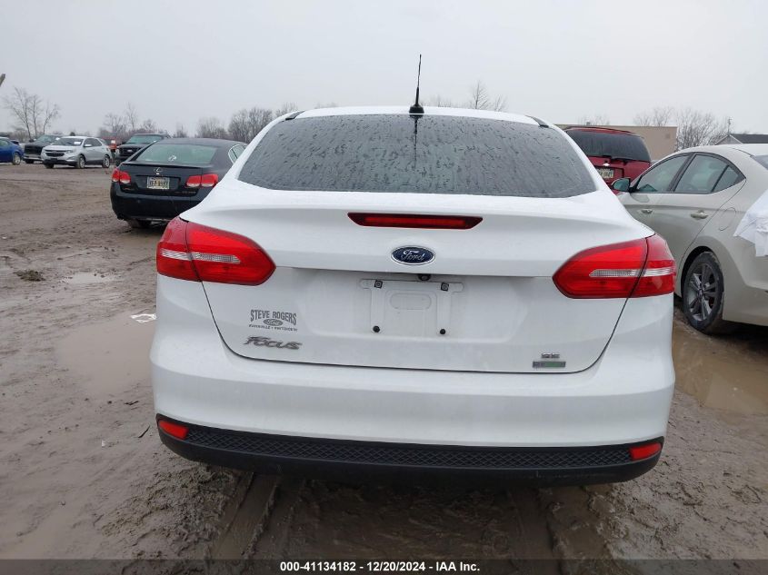 VIN 1FADP3FEXJL216137 2018 Ford Focus, SE no.17