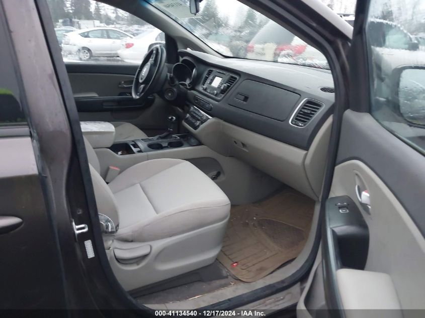 VIN KNDMB5C16F6063459 2015 KIA SEDONA no.5