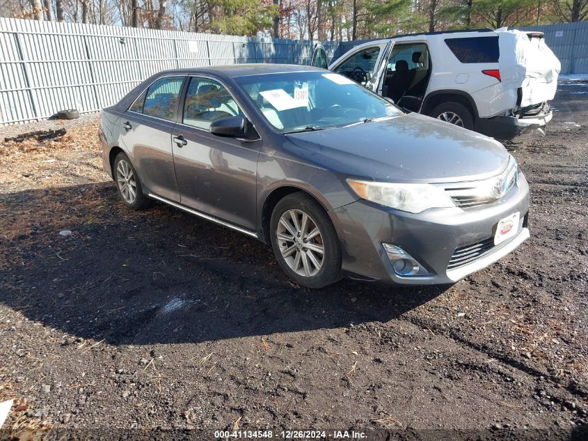 2014 Toyota Camry, Xle V6