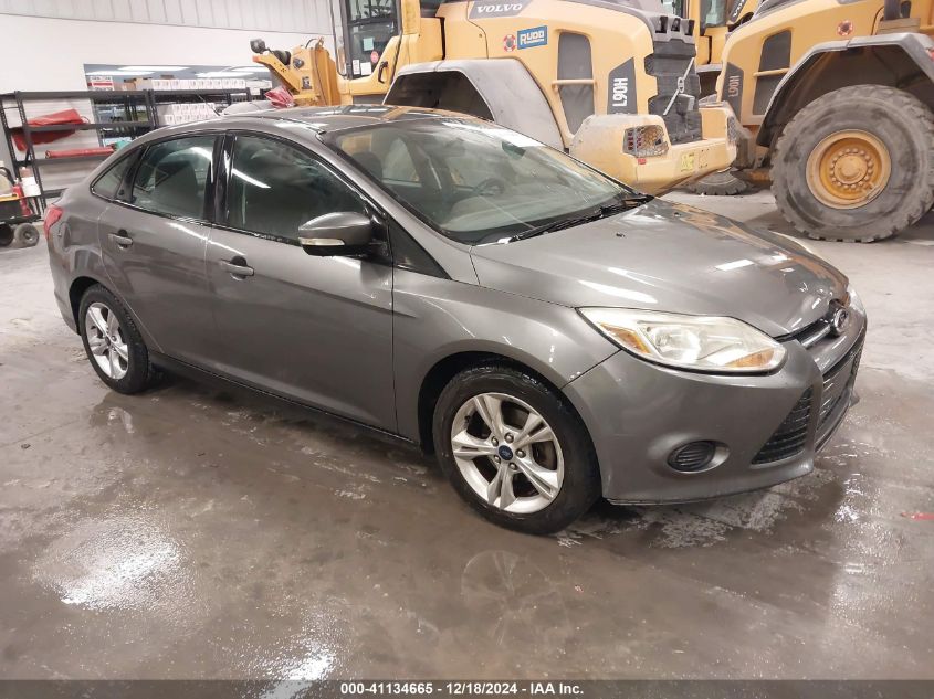 VIN 1FADP3F28EL284027 2014 FORD FOCUS no.1