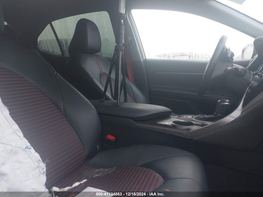 2021 TOYOTA CAMRY VIN: 4T1KZ1AK1MU059105