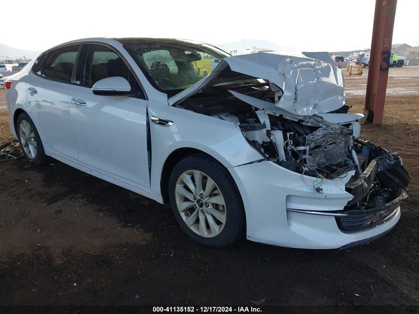 2016 KIA OPTIMA VIN: 5XXGU4L33GG004424