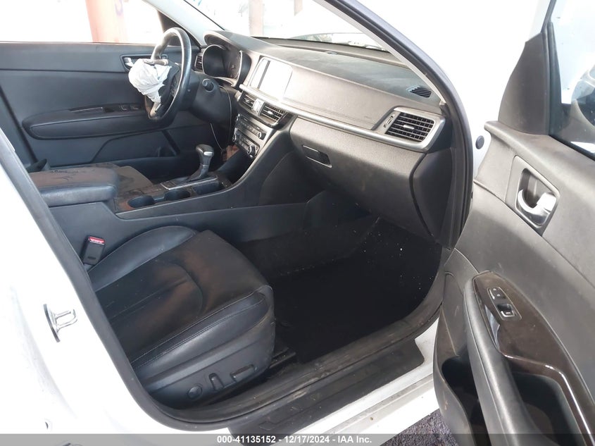 2016 KIA OPTIMA VIN: 5XXGU4L33GG004424