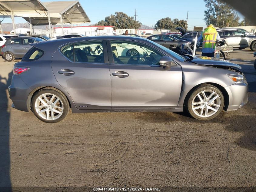 VIN JTHKD5BHXH2280165 2017 Lexus CT, 200H no.13