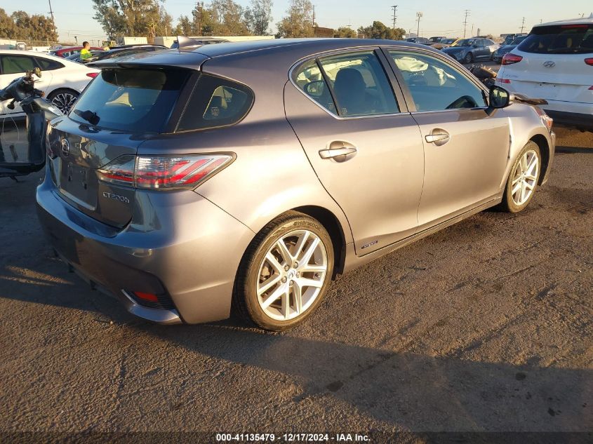 VIN JTHKD5BHXH2280165 2017 Lexus CT, 200H no.4