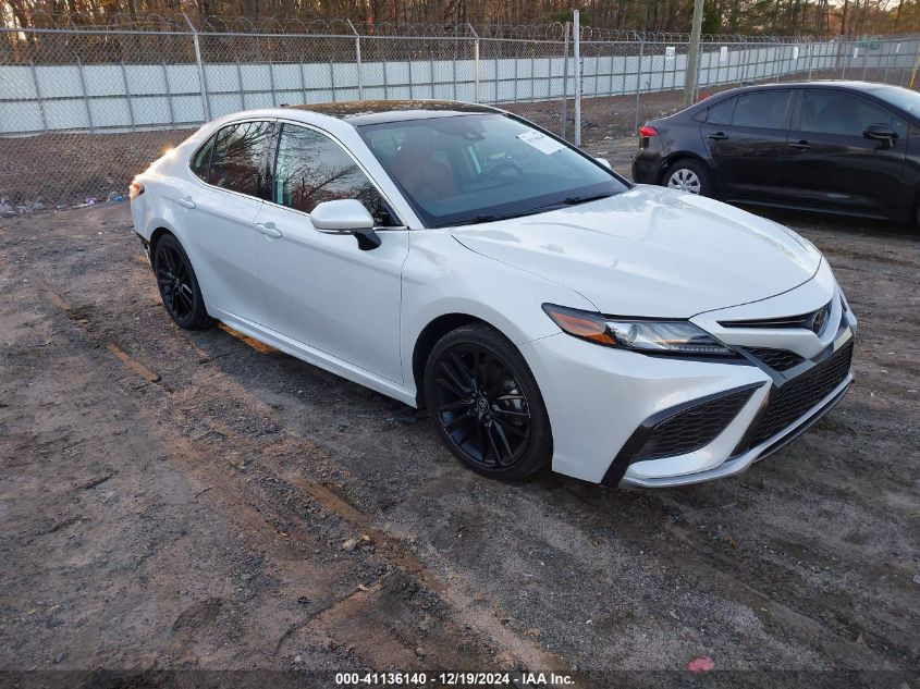 2022 Toyota Camry, Xse