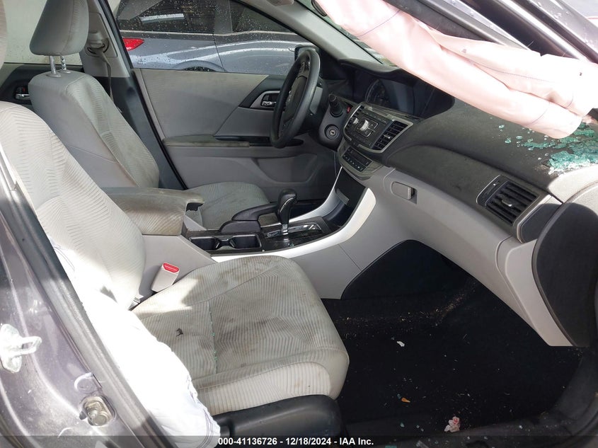 2014 HONDA ACCORD VIN: 1HGCR2F34EA083113