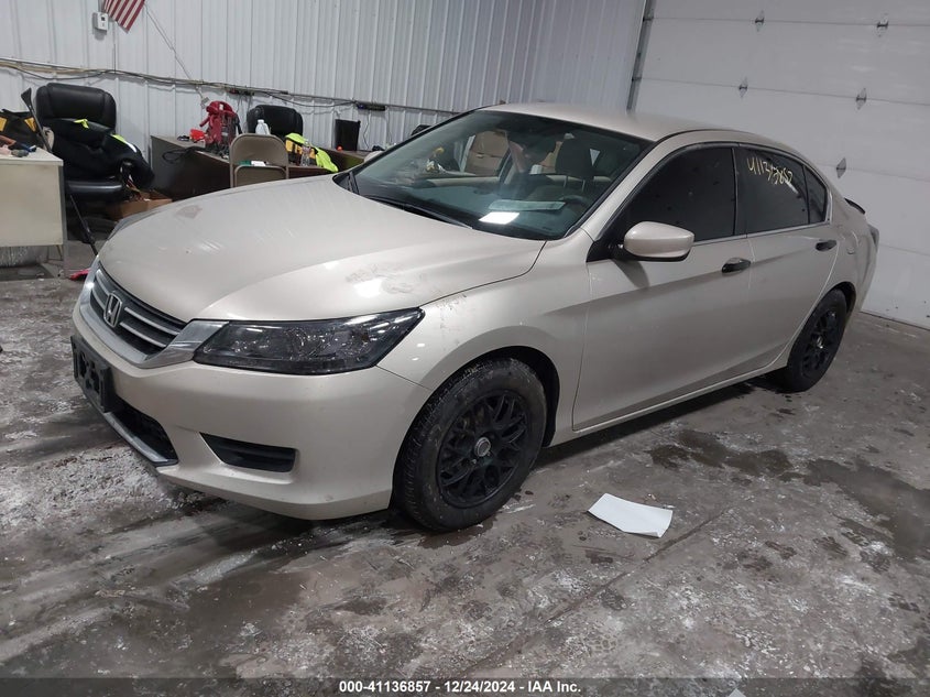 2013 HONDA ACCORD VIN: 1HGCR2F33DA184271