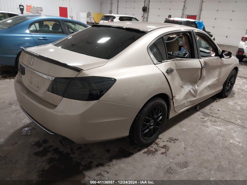 2013 HONDA ACCORD VIN: 1HGCR2F33DA184271