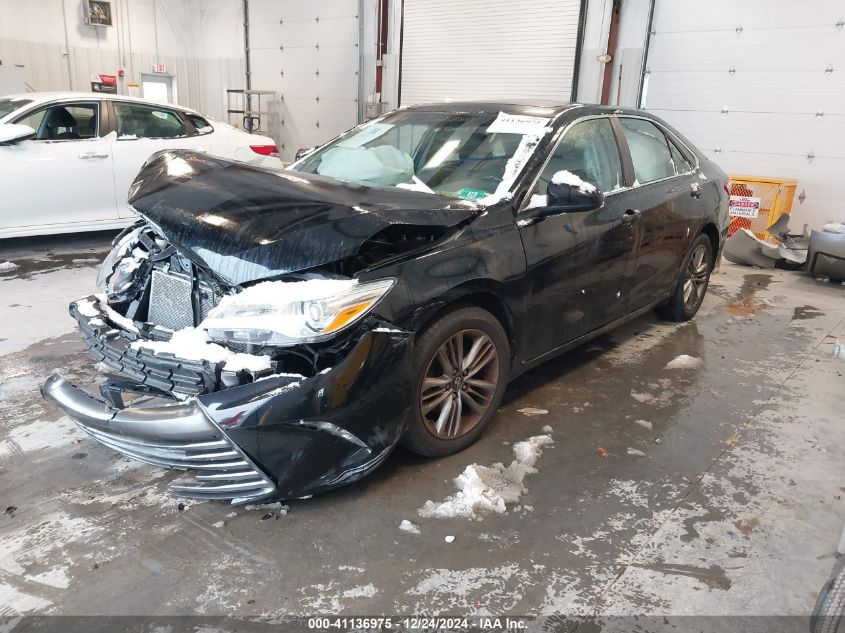 VIN 4T1BF1FK3GU228305 2016 Toyota Camry, SE no.2