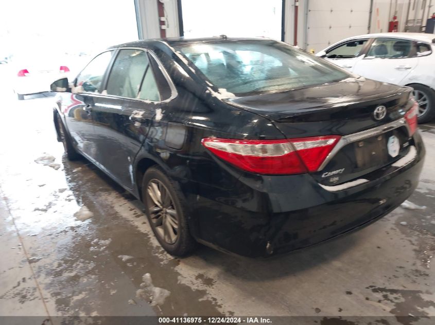 VIN 4T1BF1FK3GU228305 2016 Toyota Camry, SE no.3