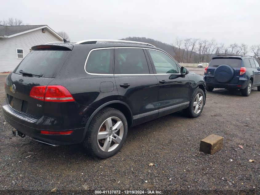 VIN WVGEP9BP3DD000830 2013 Volkswagen Touareg, Tdi Lux no.4