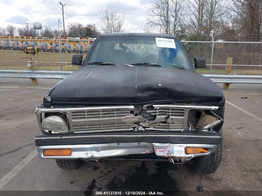 1992 Chevrolet Blazer S10 VIN: 1GNCT18Z7N0132958 Lot: 41137410