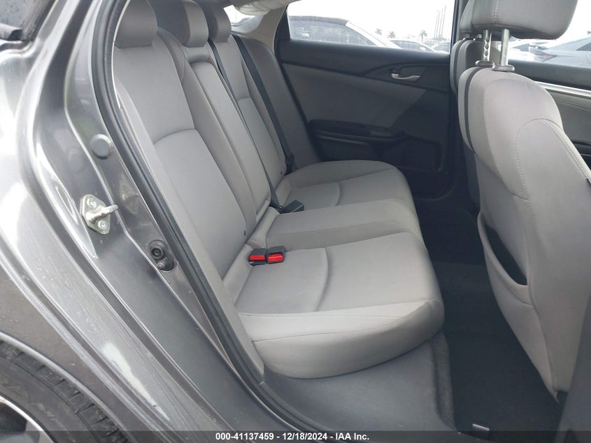 2018 HONDA CIVIC VIN: 2HGFC2F7XJH595682