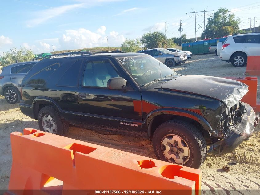 2002 Chevrolet Blazer Ls VIN: 1GNCT18WX2K170738 Lot: 41137586