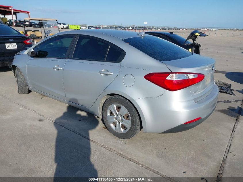 VIN KNAFK4A65G5535656 2016 KIA FORTE no.3