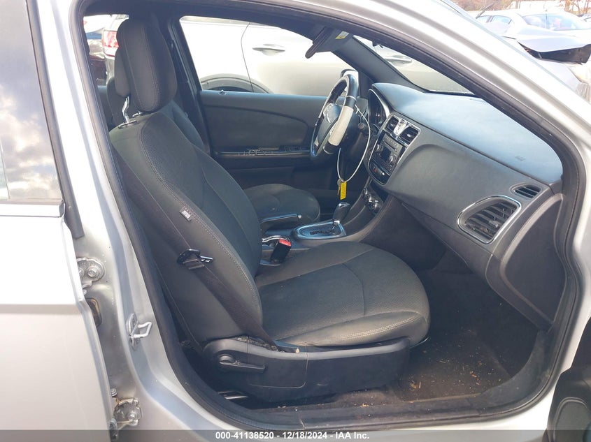2012 CHRYSLER 200 VIN: 1C3CCBBB1CN100232