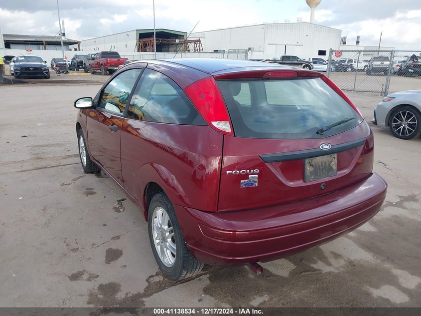 2007 FORD FOCUS VIN: 1FAFP31N27W231884