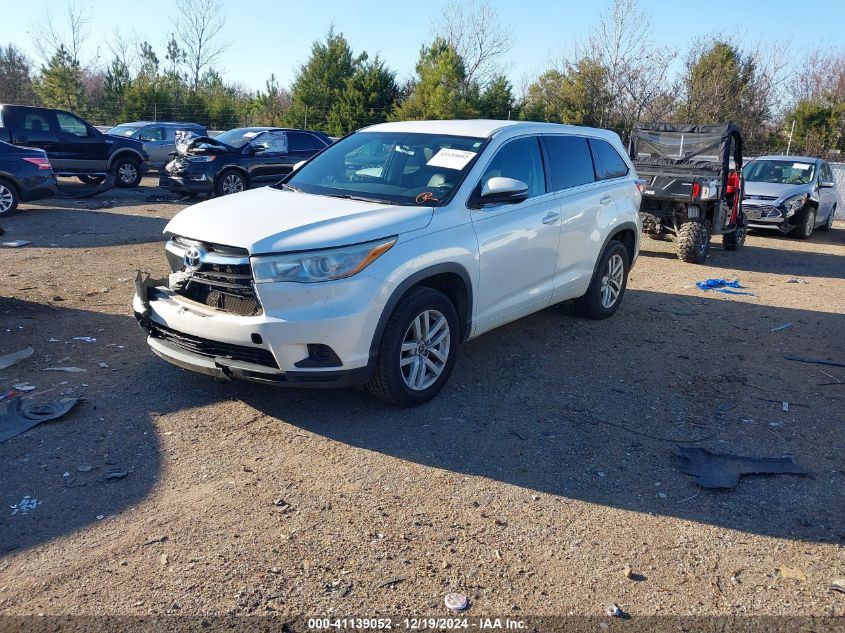 VIN 5TDZARFH4GS020796 2016 Toyota Highlander, LE no.2