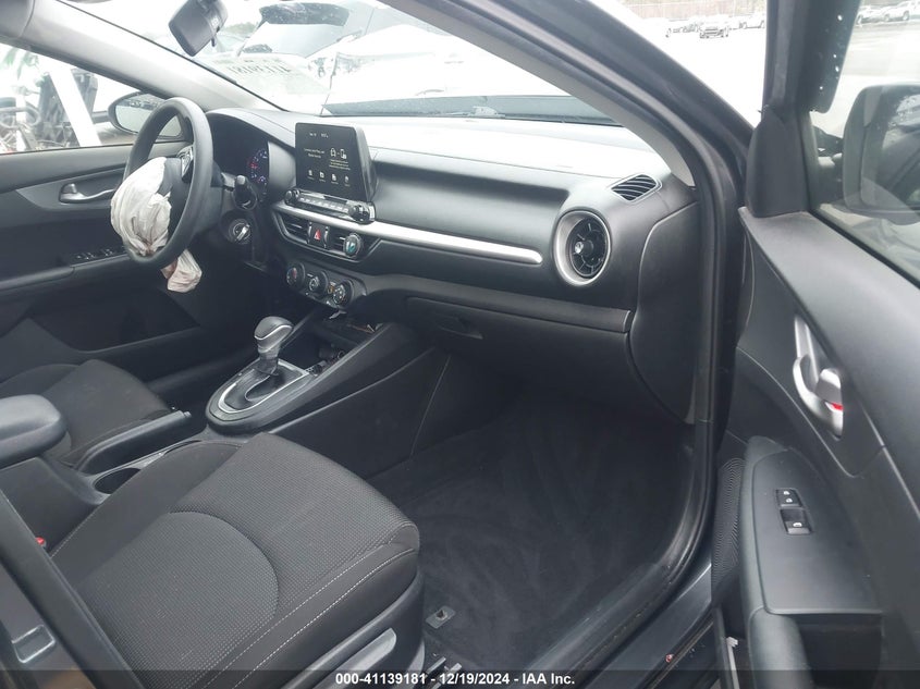 2021 KIA FORTE FE - 3KPF24AD1ME340008