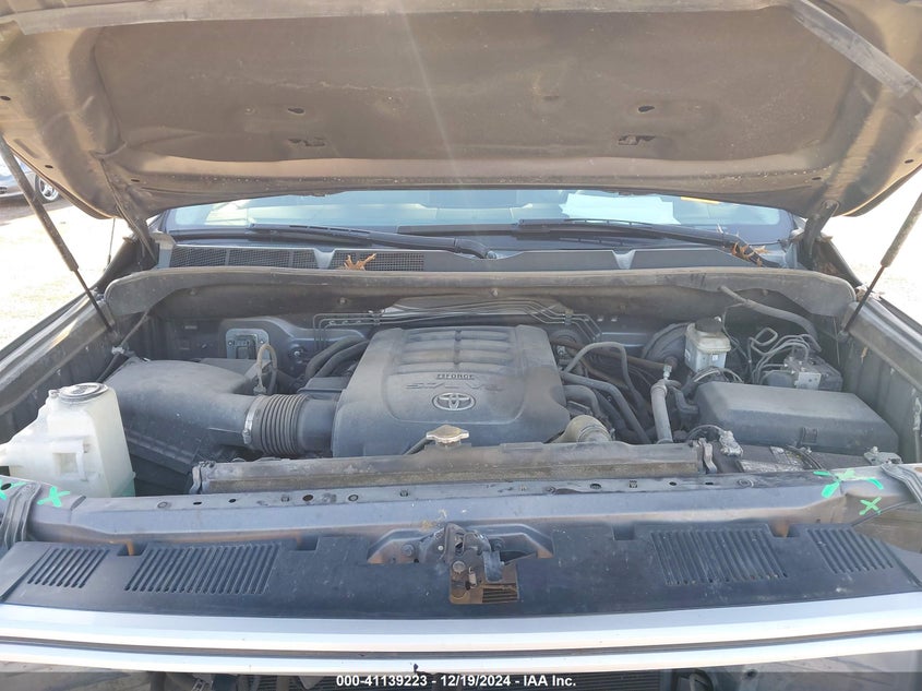 2017 TOYOTA TUNDRA VIN: 5TFFW5F17HX228733