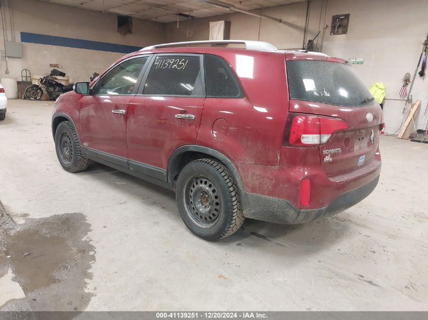 VIN 5XYKTDA67FG558960 2015 KIA Sorento, LX no.3