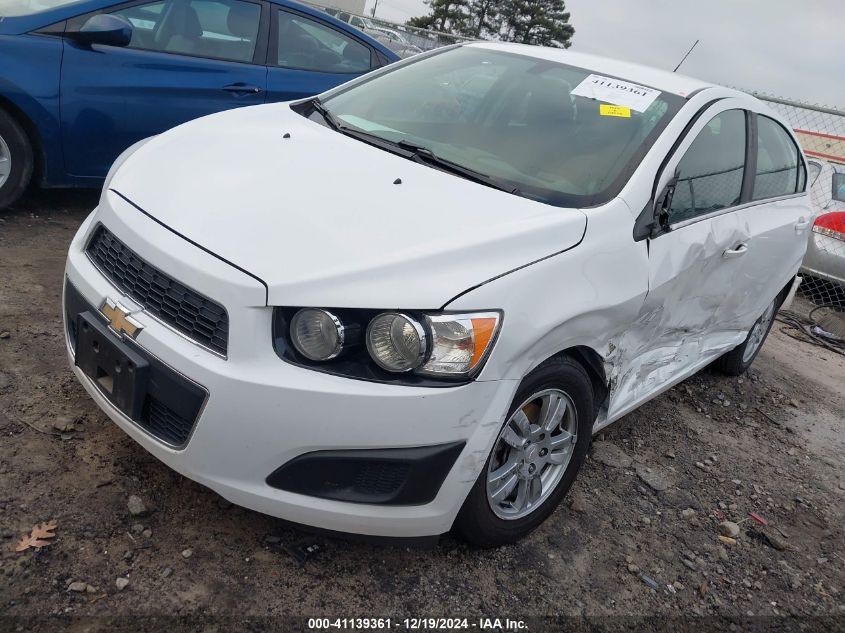 VIN 1G1JC5SG0G4152018 2016 Chevrolet Sonic, Lt Auto no.2