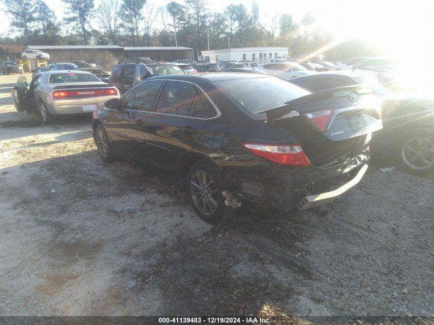 VIN 4T1BF1FK3FU025137 2015 Toyota Camry, SE no.3