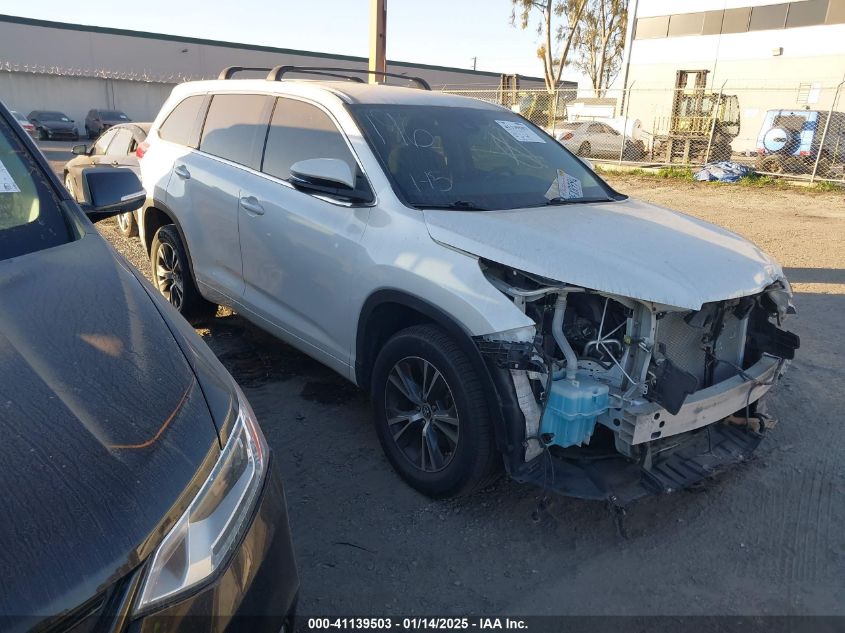 2018 Toyota Highlander, LE