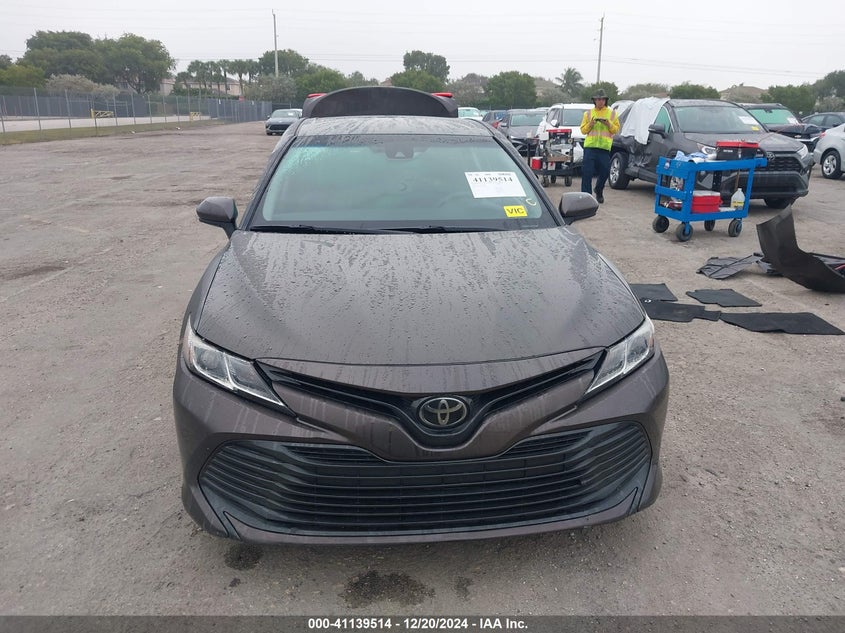 2018 TOYOTA CAMRY VIN: JTNB11HK5J3004140