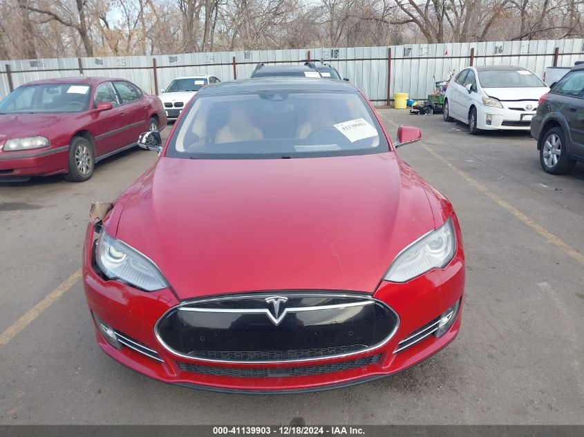 2015 Tesla Model S 70D/85D/P85D VIN: 5YJSA1E25FF101986 Lot: 41139903